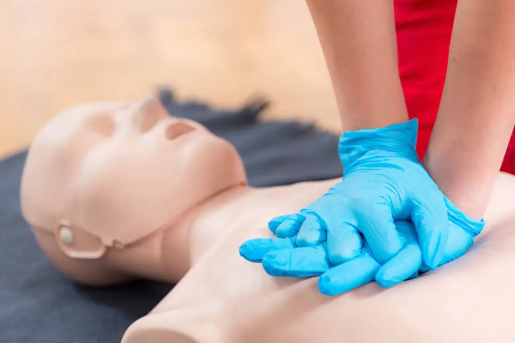 Register for CPR class in San Diego